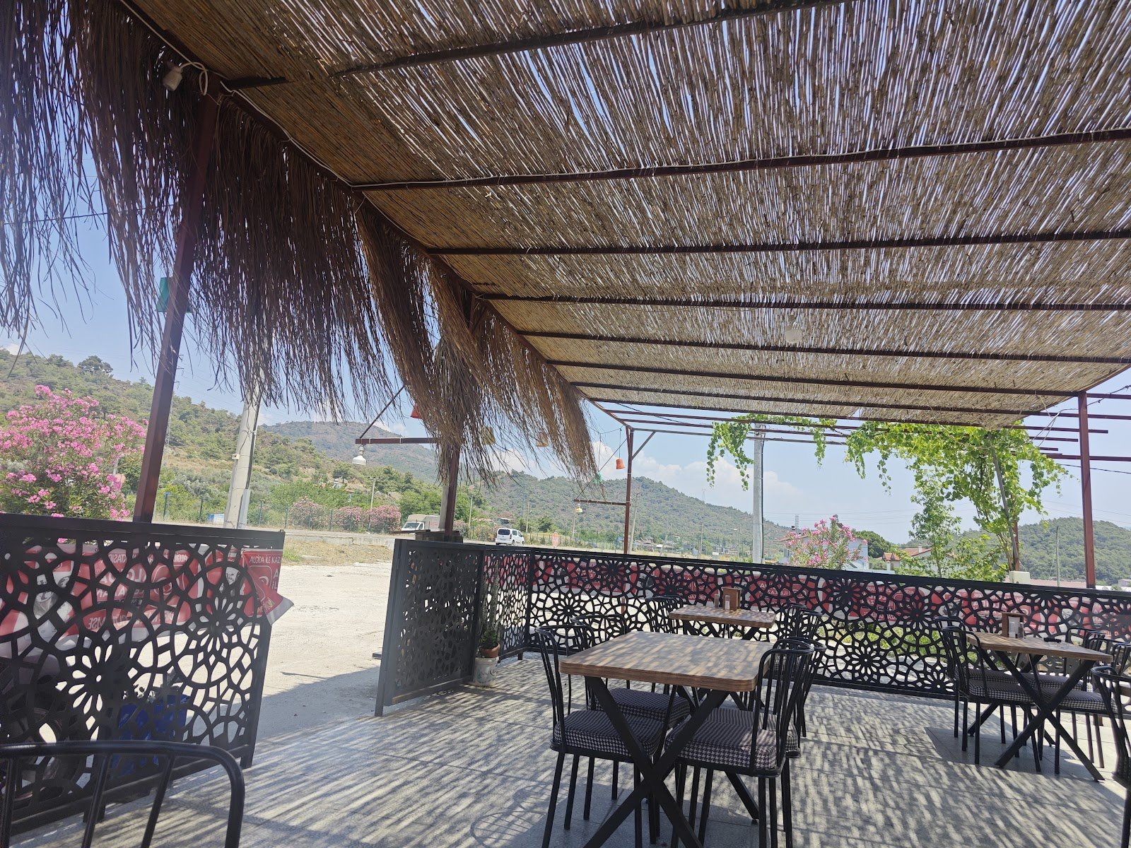 Taş Fırın Pide Restoran