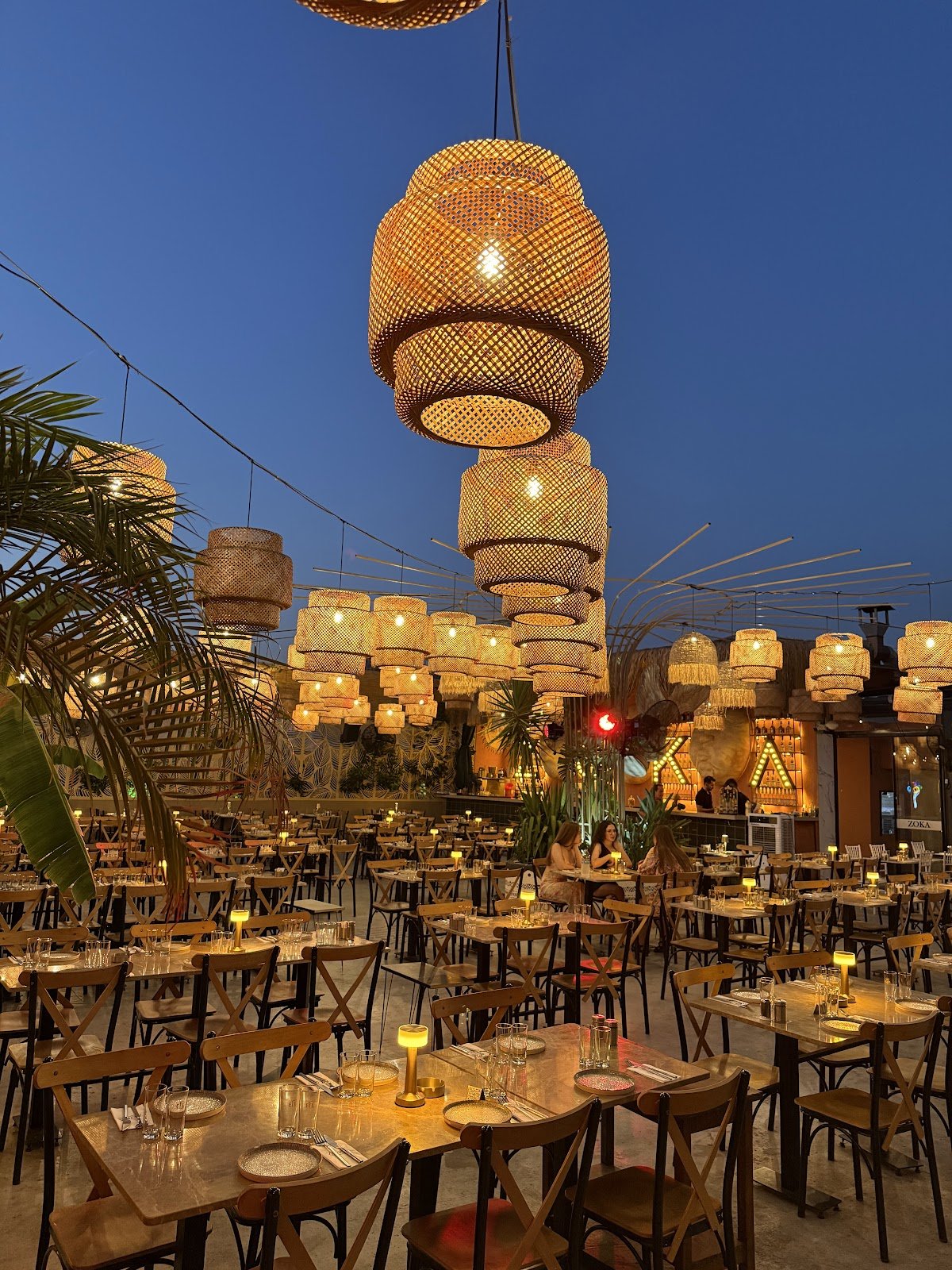 Zoka Restaurant Yeni nesil eğlence, Yeni nesil meyhane